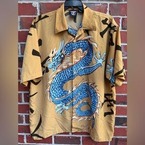 Czar Czar Men's L Button Down Short Sleeve Dragon Print Shirt - Blue and Tan T1